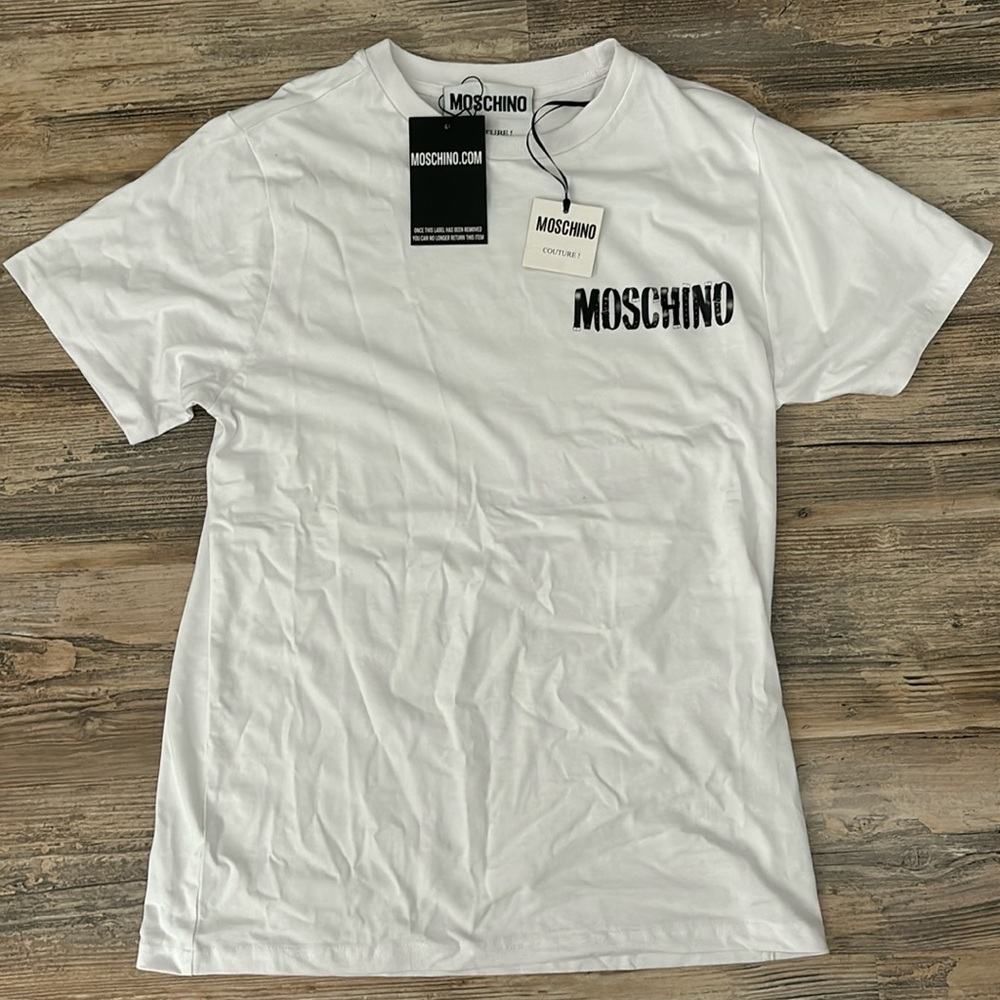 Moschino t-shirt